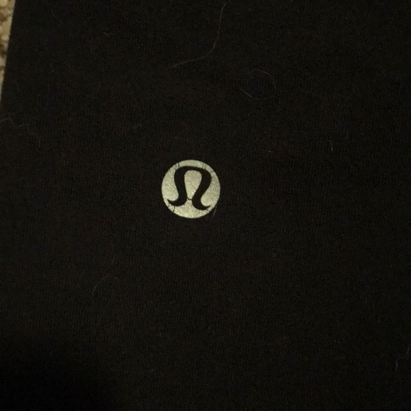 Lululemon bootcut Leggings - Picture 2 of 4